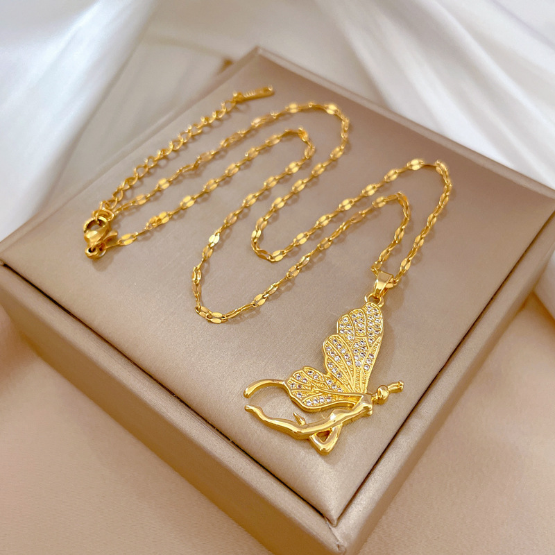 Butterfly Clasp Deployant - 세련된 고급 나비 펜던트 목걸이 여성