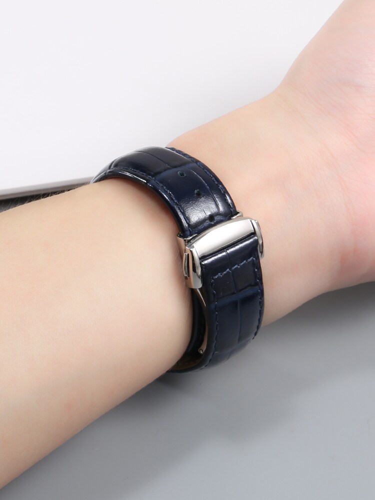 남성용 가죽 노치 블랙 및 블루 24mm 접이식 버클  - Omega Watch Constellation 리뷰 및 가격